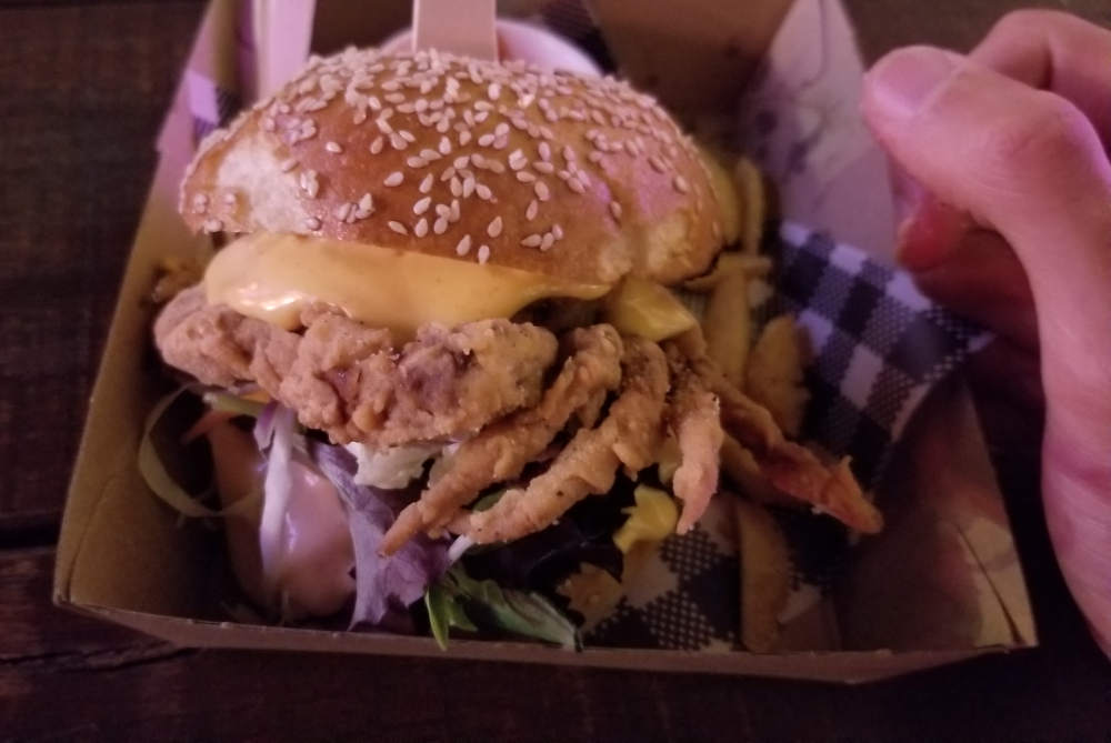 they turned a crab into a burger